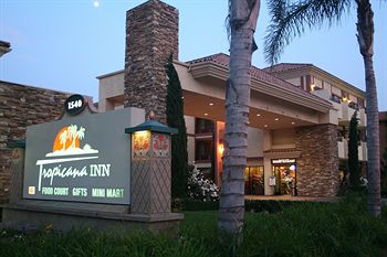 Tropicana-Inn-and-Suites