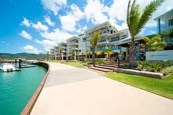 Boathouse-Apartments-by-Outrigger